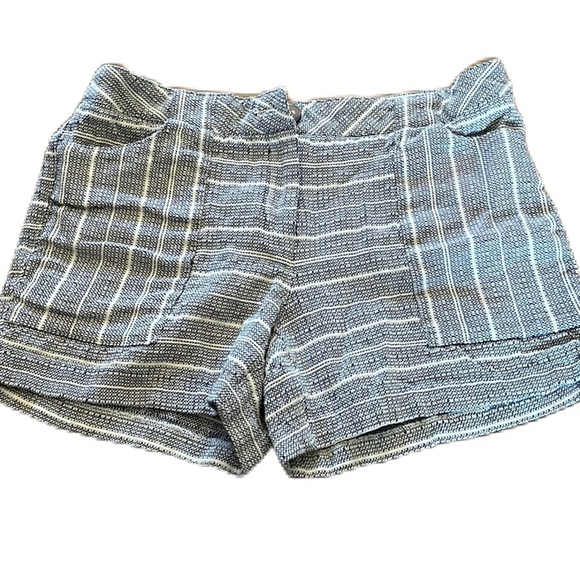 Cynthia Rowley sz10 blue and white shorts with front pockets - Picture 1 of 8
